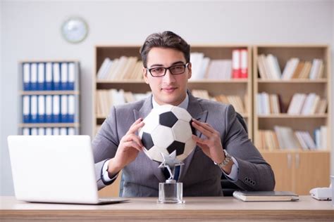 5 Sports Management Career Paths To Consider College Blender 5 Sports Management Career Paths To Consider College Blender