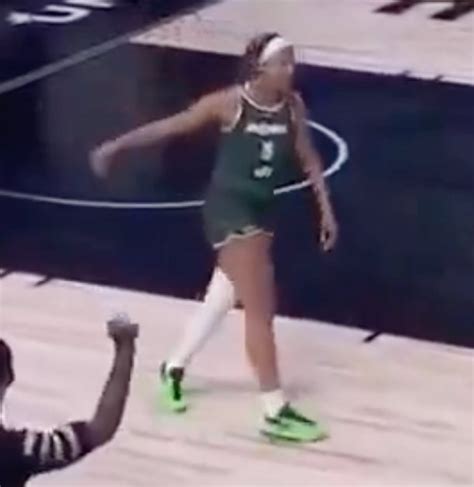 Angel Reese Just Became The 1St Ever Player Ejected In Unrivaled 3 On Angel Reese Just Became The 1St Ever Player Ejected In Unrivaled 3 On