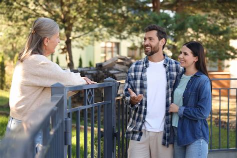 Four Quick Tips For Meeting Your New Neighbors Mayflower Four Quick Tips For Meeting Your New Neighbors Mayflower